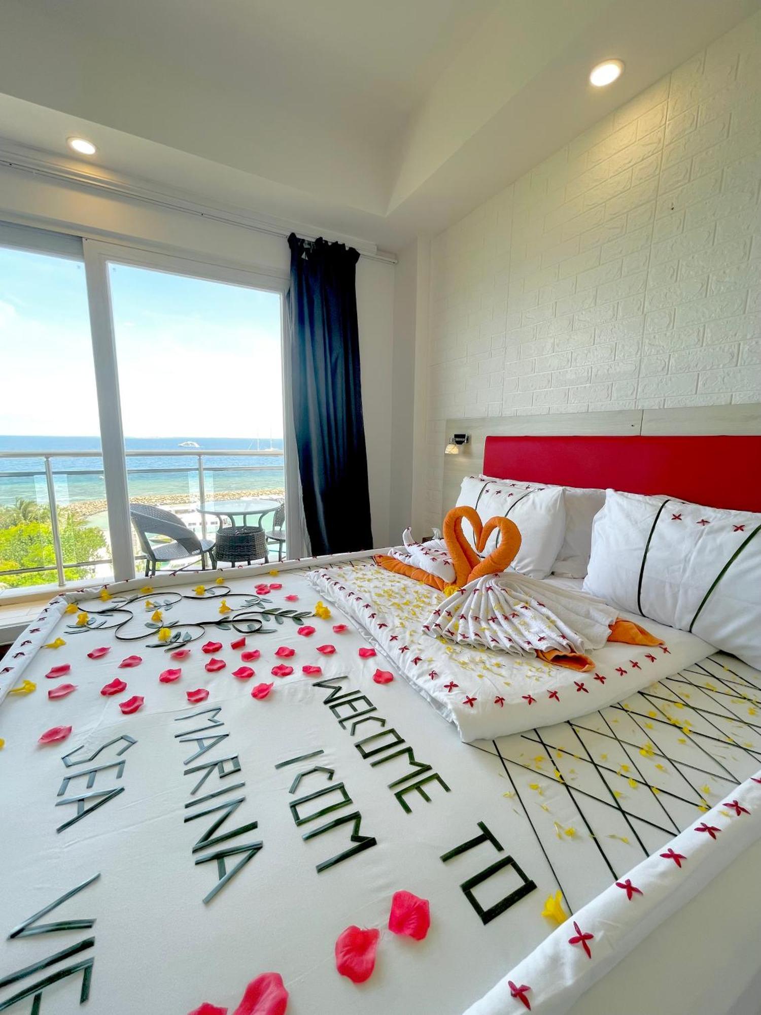 Icom Marina Sea View Hotel Maafushi Exterior photo