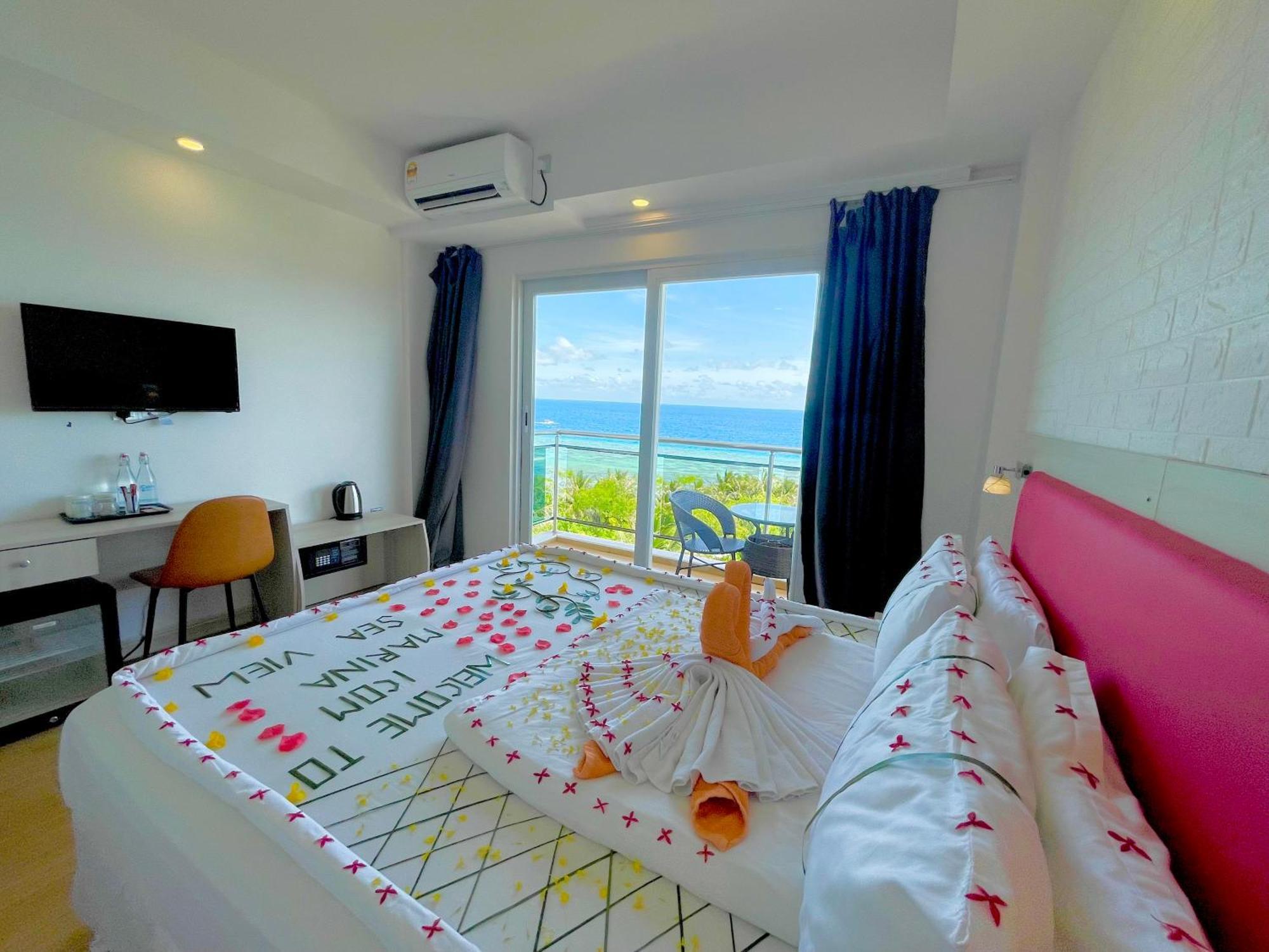 Icom Marina Sea View Hotel Maafushi Exterior photo