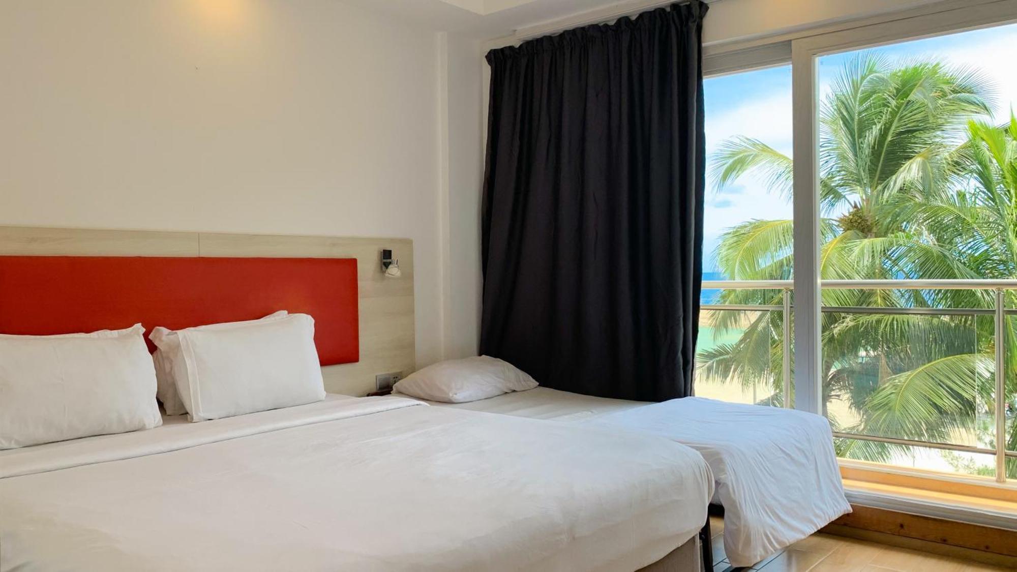 Icom Marina Sea View Hotel Maafushi Exterior photo